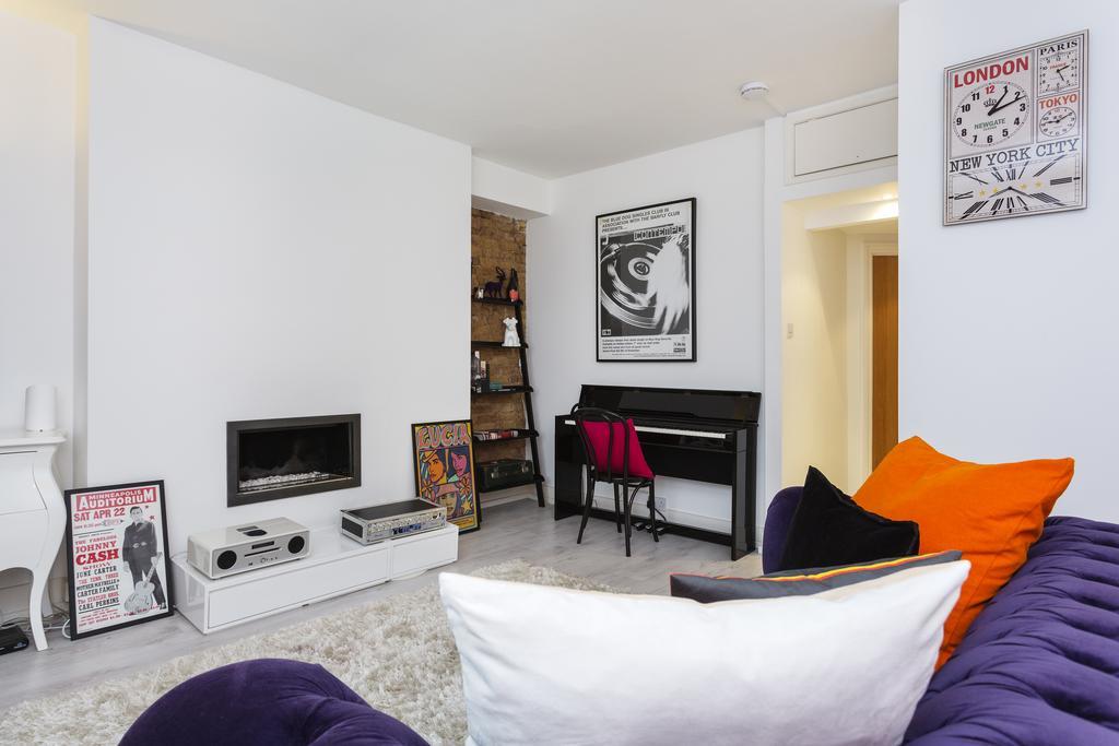 Veeve - Sophisticated Soho Apartment Londres Exterior foto